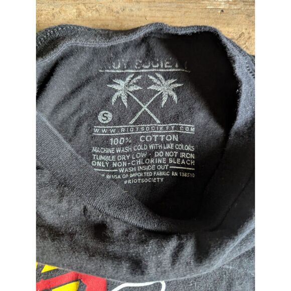 Riot Society x Santa Cruz Grim Reaper Skateboard T-Shirt Black Men's Size S - Picture 3 of 5